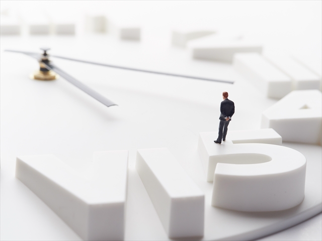 朝早く会社に行けば労働時間として計算できる？